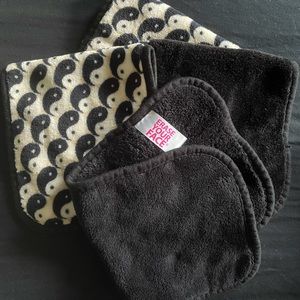 urban outfitters erase your face makeup remover cloths